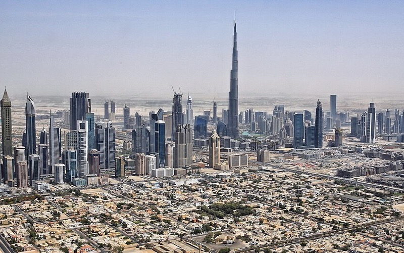 Dubai skyline — Burj Khalifa and Downtown