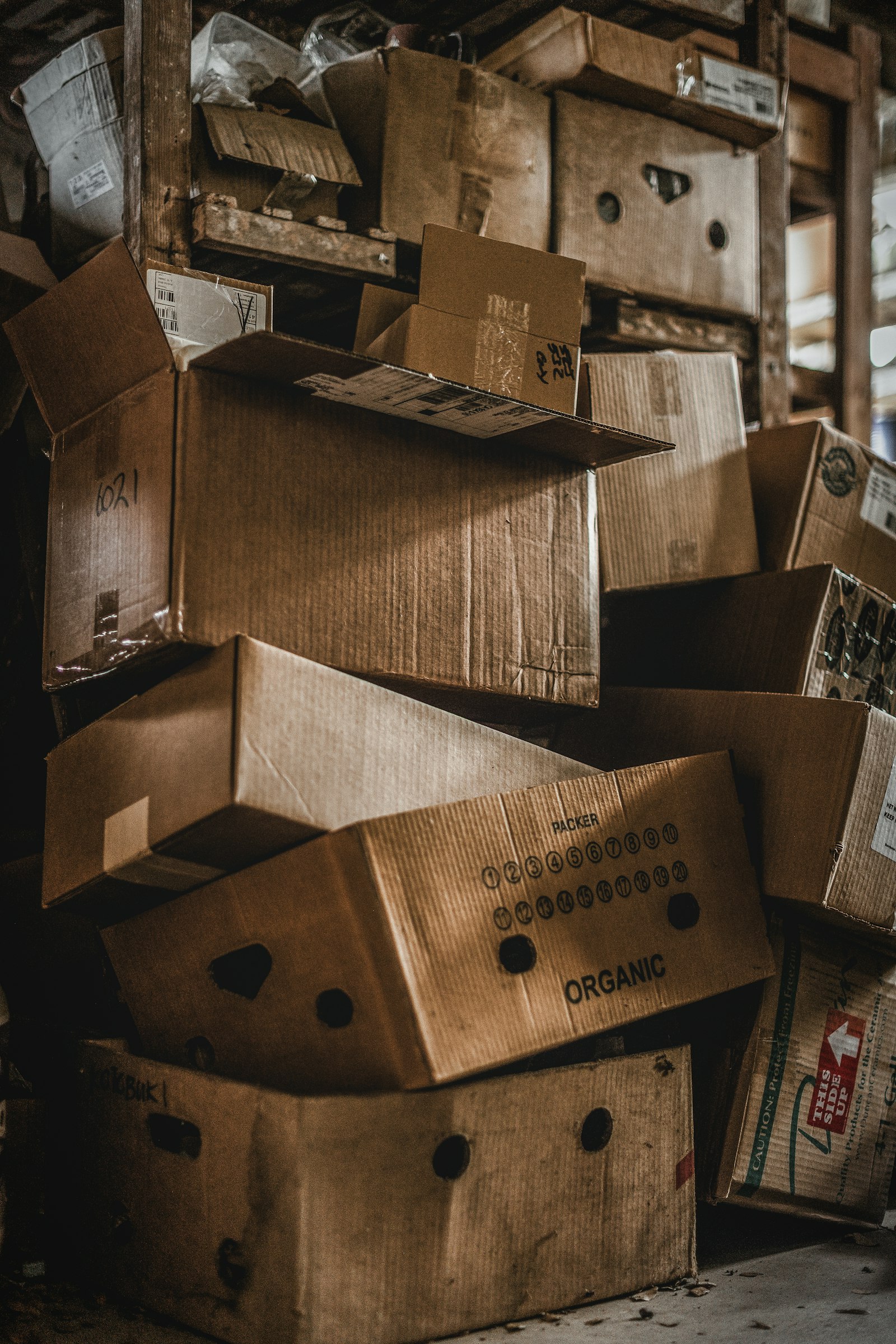 AI-powered reverse logistics and returns management